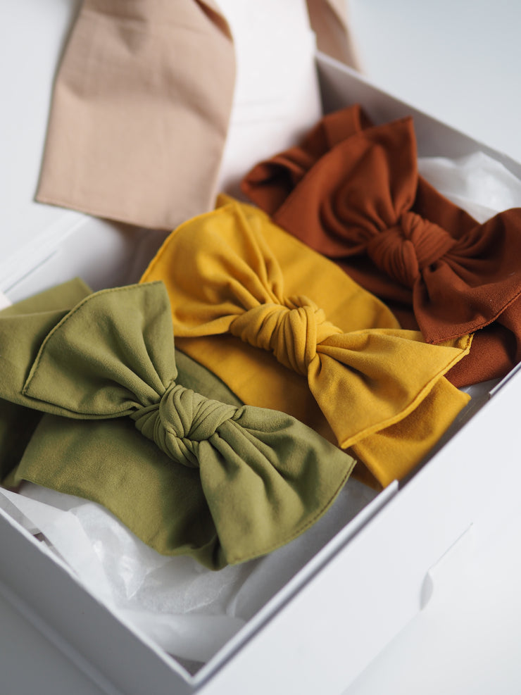 Pippa Bow Selection Box - Autumn