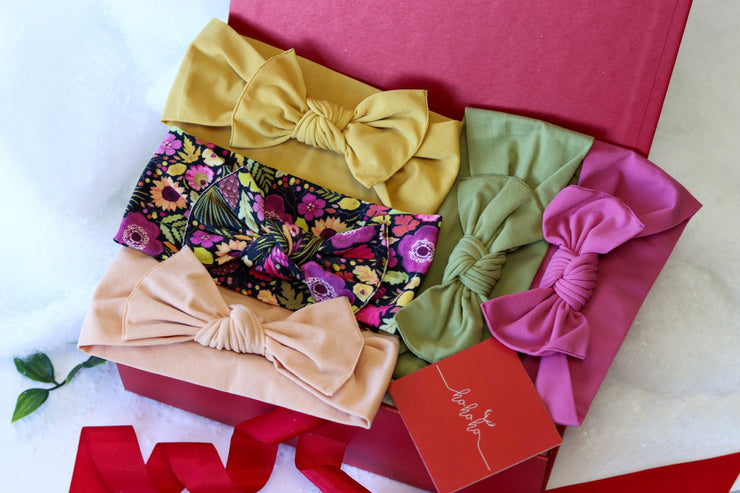 Pippa Bow Selection Box - Floral